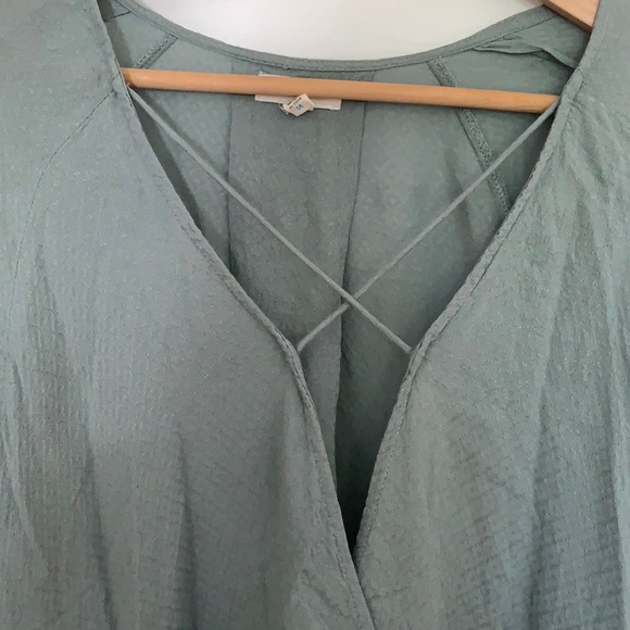 Silence + Noise Long sleeve Top - Picture 2 of 4